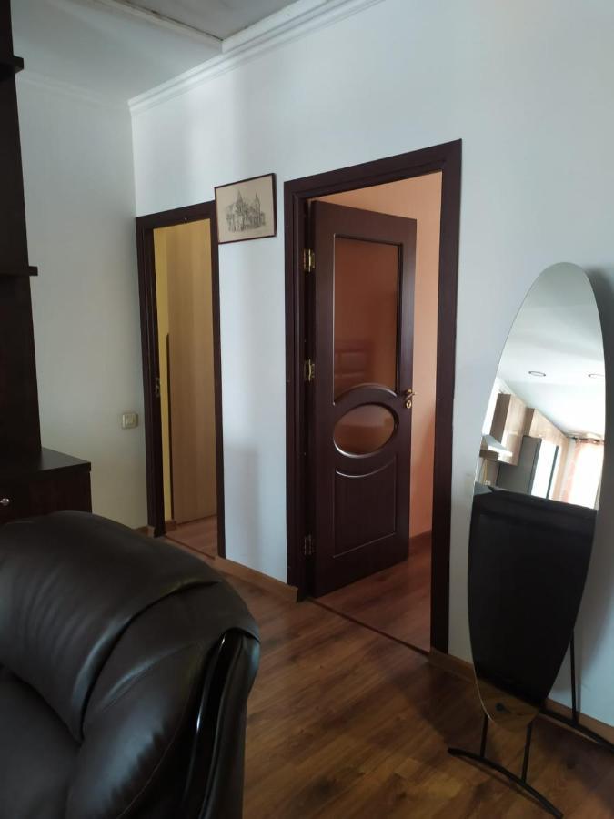 Apartment On Tumanyan Street,19 Erevan Exterior foto