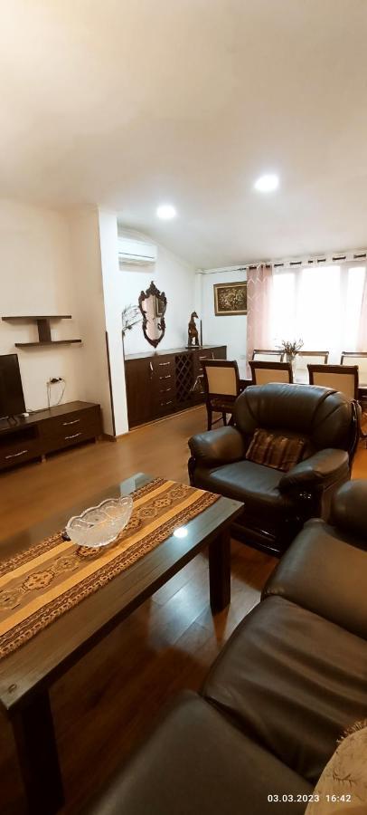 Apartment On Tumanyan Street,19 Erevan Exterior foto
